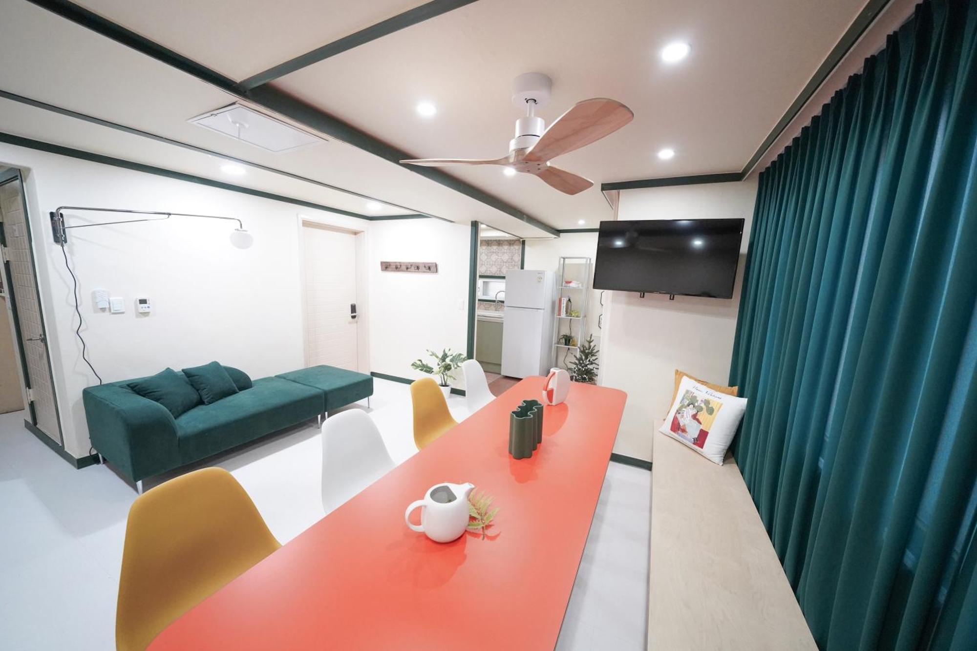 ソウル特別市Romantic Rooftop Houseアパートメント エクステリア 写真